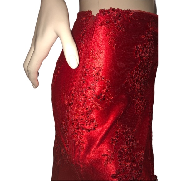 Scarlett Red Satin & Lace Skirt - Picture 8 of 12